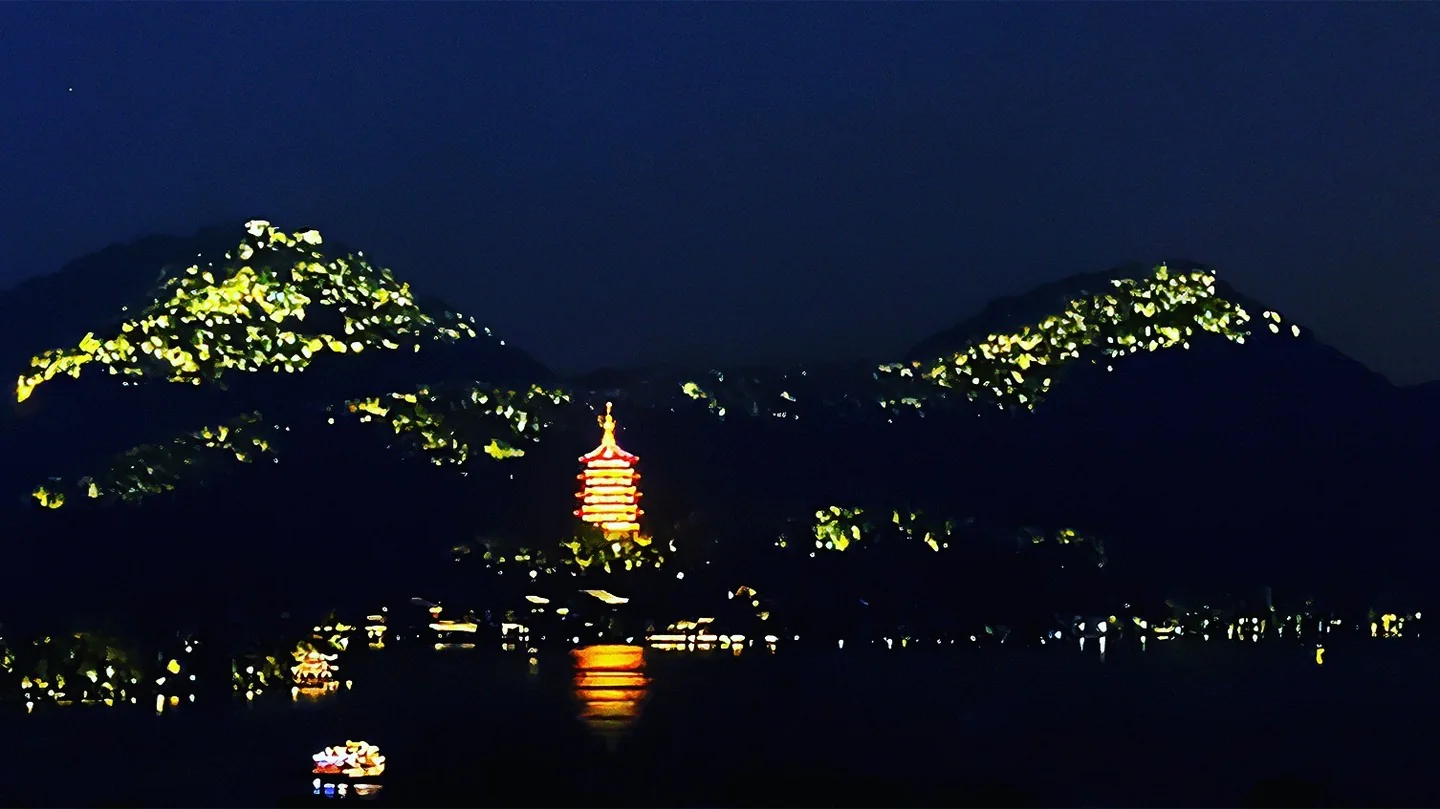 Photo by James F. O'Brien in Midtown Shangri-La, Hangzhou.